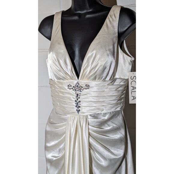 Scala Cream Satin Long Formal Evening Dress - Picture 2 of 8